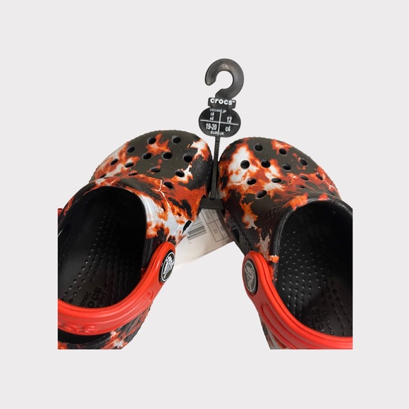 Crocs Flame Tie Dye Clogs - Picture 3 of 8